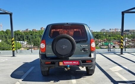 Chevrolet Niva I рестайлинг, 2015 год, 615 000 рублей, 4 фотография
