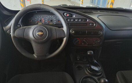 Chevrolet Niva I рестайлинг, 2015 год, 615 000 рублей, 11 фотография