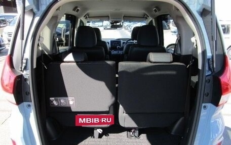 Honda Freed II, 2021 год, 1 250 000 рублей, 18 фотография