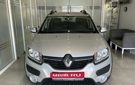 Renault Sandero II рестайлинг, 2017 год, 977 000 рублей, 2 фотография