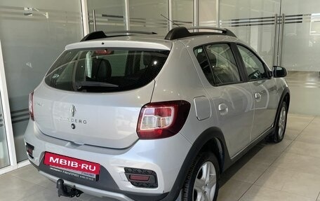 Renault Sandero II рестайлинг, 2017 год, 977 000 рублей, 4 фотография