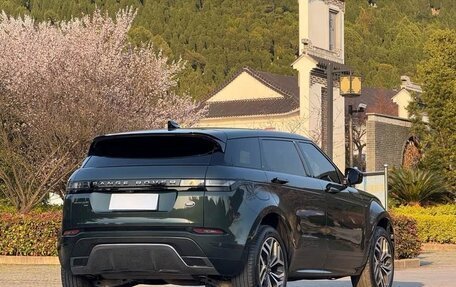 Land Rover Range Rover Evoque II, 2021 год, 2 800 000 рублей, 3 фотография