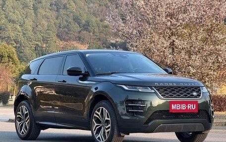 Land Rover Range Rover Evoque II, 2021 год, 2 800 000 рублей, 4 фотография