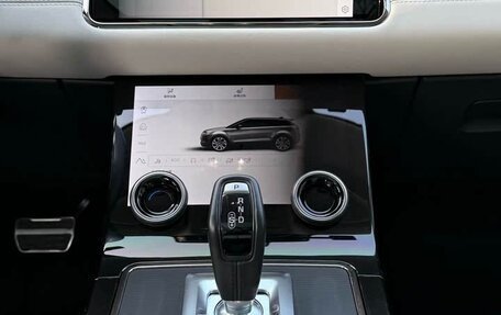 Land Rover Range Rover Evoque II, 2021 год, 2 800 000 рублей, 15 фотография