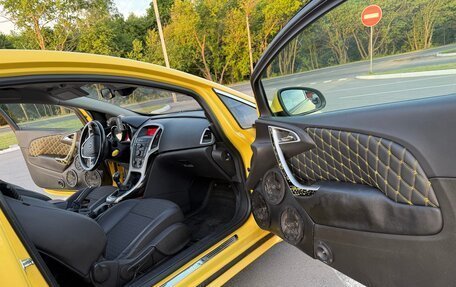 Opel Astra J, 2011 год, 1 100 000 рублей, 34 фотография