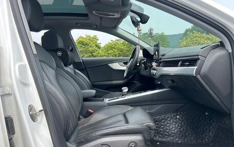 Audi A4, 2022 год, 2 678 442 рублей, 18 фотография