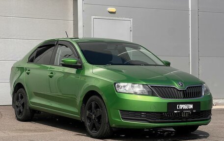 Skoda Rapid I, 2017 год, 800 000 рублей, 3 фотография