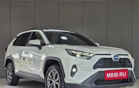 Toyota RAV4, 2022 год, 2 900 000 рублей, 2 фотография