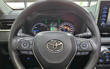Toyota RAV4, 2022 год, 2 900 000 рублей, 9 фотография
