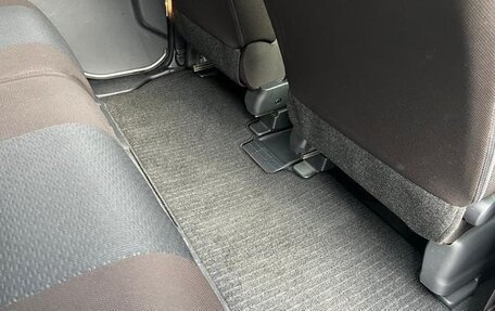 Toyota Roomy I, 2022 год, 843 000 рублей, 31 фотография