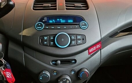 Chevrolet Spark III, 2011 год, 640 000 рублей, 13 фотография