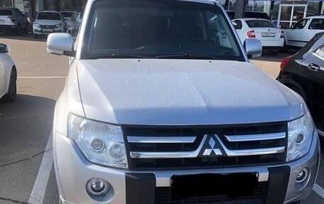 Mitsubishi Pajero IV, 2011 год, 1 950 000 рублей, 2 фотография