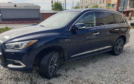 Infiniti QX60 I рестайлинг, 2018 год, 2 400 000 рублей, 3 фотография