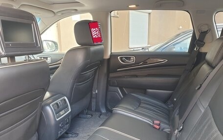 Infiniti QX60 I рестайлинг, 2018 год, 2 400 000 рублей, 8 фотография