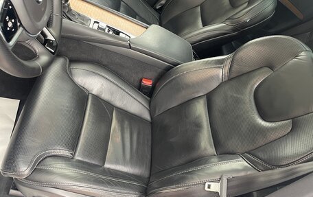 Volvo XC90 II рестайлинг, 2017 год, 3 550 000 рублей, 8 фотография
