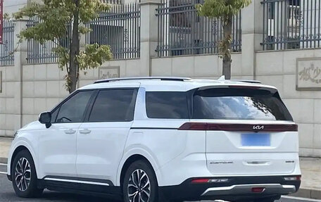 KIA Carnival, 2021 год, 3 150 000 рублей, 8 фотография