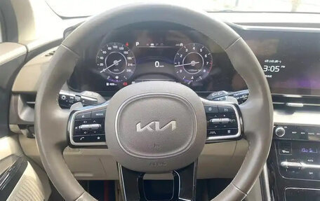 KIA Carnival, 2021 год, 3 150 000 рублей, 15 фотография
