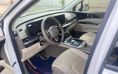 KIA Carnival, 2021 год, 3 150 000 рублей, 16 фотография