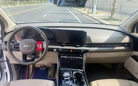 KIA Carnival, 2021 год, 3 150 000 рублей, 14 фотография