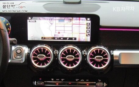 Mercedes-Benz GLB AMG, 2021 год, 3 541 000 рублей, 14 фотография