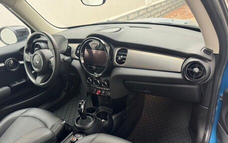 MINI Hatch, 2022 год, 1 850 000 рублей, 7 фотография