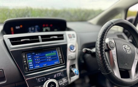 Toyota Prius Alpha I (ZVW40/41), 2015 год, 1 390 000 рублей, 6 фотография