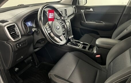 KIA Sportage IV рестайлинг, 2020 год, 2 330 000 рублей, 7 фотография