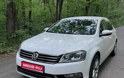 Volkswagen Passat B7, 2012 год, 1 380 000 рублей, 1 фотография