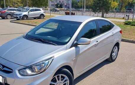Hyundai Accent IV, 2012 год, 1 050 000 рублей, 1 фотография