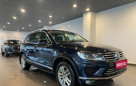 Volkswagen Touareg III, 2015 год, 2 535 000 рублей, 1 фотография