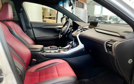 Lexus NX I, 2016 год, 3 172 000 рублей, 13 фотография