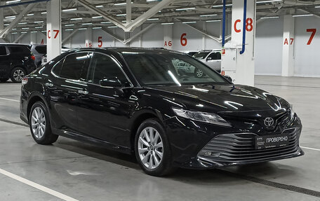 Toyota Camry, 2019 год, 2 649 000 рублей, 3 фотография