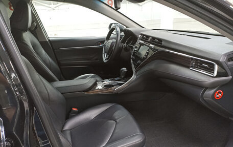Toyota Camry, 2019 год, 2 649 000 рублей, 11 фотография
