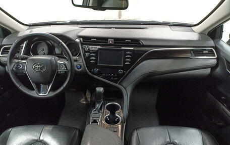Toyota Camry, 2019 год, 2 649 000 рублей, 14 фотография