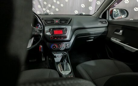 KIA Rio III рестайлинг, 2014 год, 780 000 рублей, 24 фотография