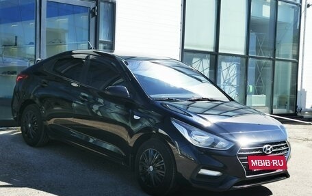 Hyundai Solaris II рестайлинг, 2017 год, 1 299 000 рублей, 3 фотография