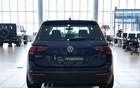 Volkswagen Tiguan II, 2017 год, 2 450 000 рублей, 6 фотография