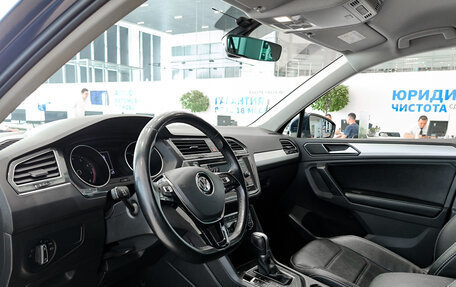 Volkswagen Tiguan II, 2017 год, 2 450 000 рублей, 16 фотография