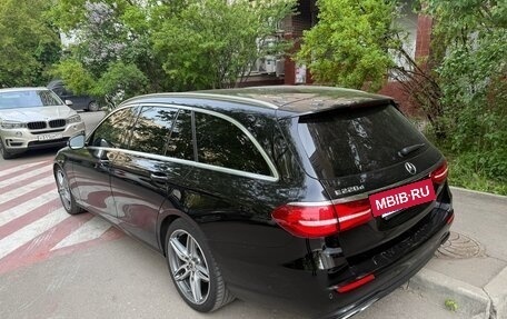 Mercedes-Benz E-Класс, 2020 год, 2 550 000 рублей, 4 фотография