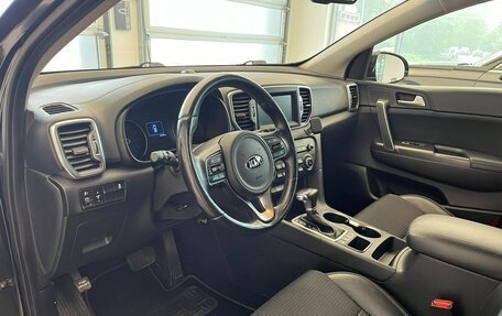 KIA Sportage IV рестайлинг, 2018 год, 1 820 000 рублей, 8 фотография
