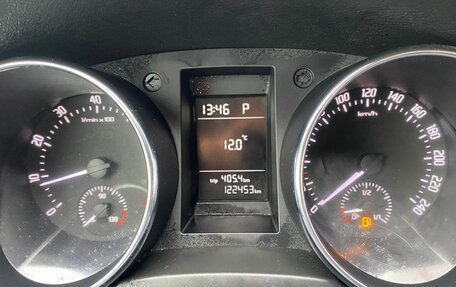 Skoda Yeti I рестайлинг, 2013 год, 1 044 000 рублей, 10 фотография