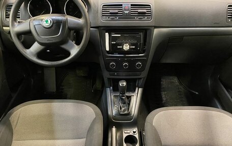 Skoda Yeti I рестайлинг, 2013 год, 1 044 000 рублей, 13 фотография