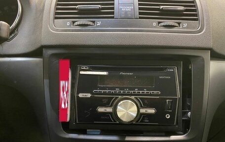 Skoda Yeti I рестайлинг, 2013 год, 1 044 000 рублей, 12 фотография