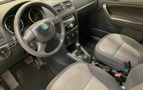 Skoda Yeti I рестайлинг, 2013 год, 1 044 000 рублей, 14 фотография