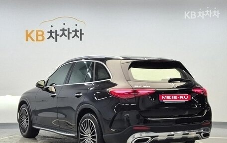 Mercedes-Benz GLC, 2023 год, 6 044 740 рублей, 2 фотография