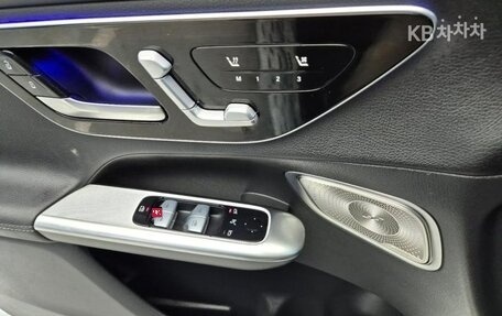 Mercedes-Benz GLC, 2023 год, 6 044 740 рублей, 16 фотография