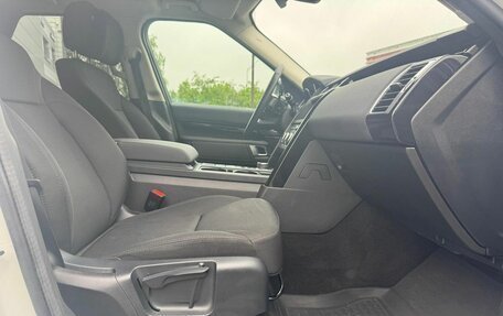 Land Rover Discovery IV, 2019 год, 3 915 000 рублей, 19 фотография