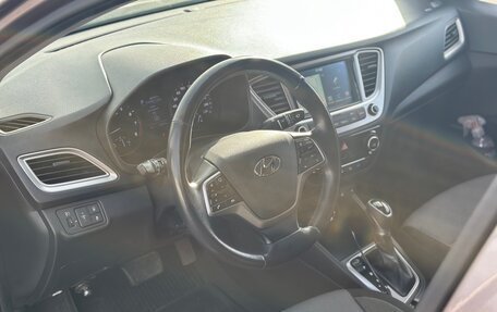 Hyundai Solaris II рестайлинг, 2019 год, 1 550 000 рублей, 12 фотография