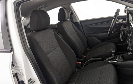 KIA Rio IV, 2021 год, 1 715 000 рублей, 23 фотография