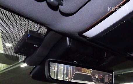 Toyota Alphard, 2024 год, 9 195 000 рублей, 14 фотография